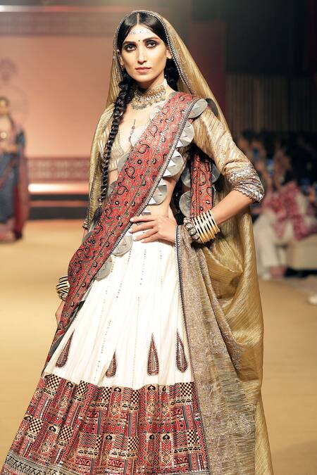 Shop_Nitya Bajaj_Gold Cotton Silk Hand Block Stripe Embroidered Bridal Lehenga Set _Online_at_Aza_Fashions