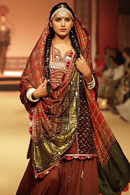 Nitya Bajaj_Red Cotton Hand Block Printed Ajrakh Zari Work Kurta Sharara Set _Online_at_Aza_Fashions