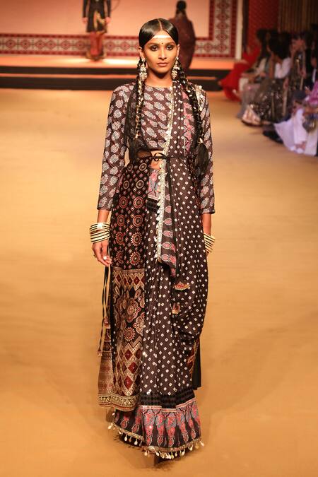 Nitya Bajaj_Black Saree And Blouse Viscose Crepe Hand Block Printed Ajrakh With  _at_Aza_Fashions