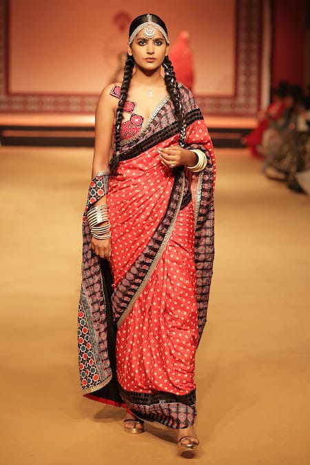 Shop_Nitya Bajaj_Red Viscose Crepe Hand Block Printed Ajrakh V Neck Saree With Blouse _Online_at_Aza_Fashions