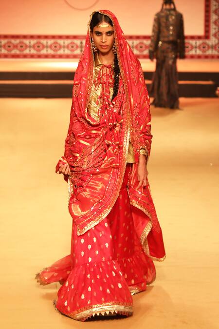 Buy Nitya Bajaj Gold Tissue, Modal, Silk Tassels, Sequins Keyhole Gota Work Shirt Gharara Set Online at Aza Fashions Buy_Nitya Bajaj_Gold Tissue, Modal, Silk Tassels, Sequins Keyhole Gota Work Shirt Gharara Set_Online_at_Aza_Fashions