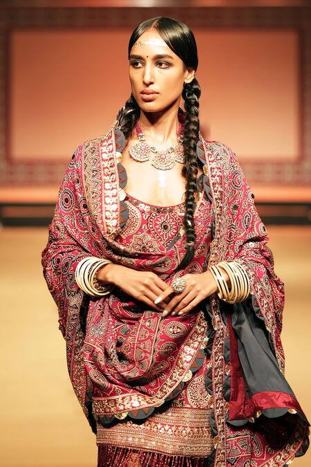 Shop_Nitya Bajaj_Red Net, Modal, Silk Sequins, Zari Round Neck Printed Kurta Skirt Set_Online_at_Aza_Fashions