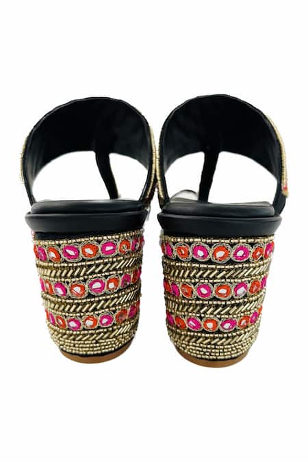 Preet Kaur Black Embroidery Chandni Kolhapuri Heels Online at Aza Fashions Preet Kaur_Black Embroidery Chandni Kolhapuri Heels _Online_at_Aza_Fashions
