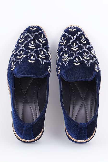 RNG Safawala Cutdana Embroidered Leather Loafers 