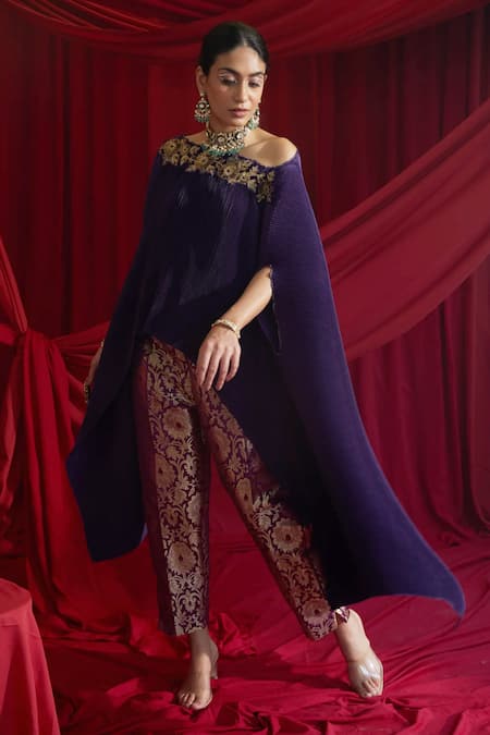 Tasuvure Indes Divine Neck Embroidered Off-Shoulder Cape & Pant Set 