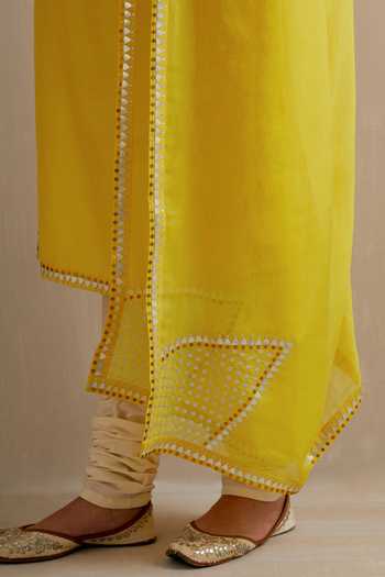 Priyal Prakash Yellow Chanderi, Cotton, Viscose Embroidery, Sequins, Zari Sleeve Kurta Set at Aza Fashions Priyal Prakash_Yellow Chanderi, Cotton, Viscose Embroidery, Sequins, Zari Sleeve Kurta Set _at_Aza_Fashions