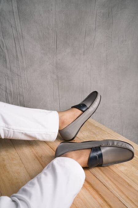 Shop Baron & Bay Grey Plain Color Block Loafers Online at Aza Fashions Shop_Baron & Bay_Grey Plain Color Block Loafers _Online_at_Aza_Fashions
