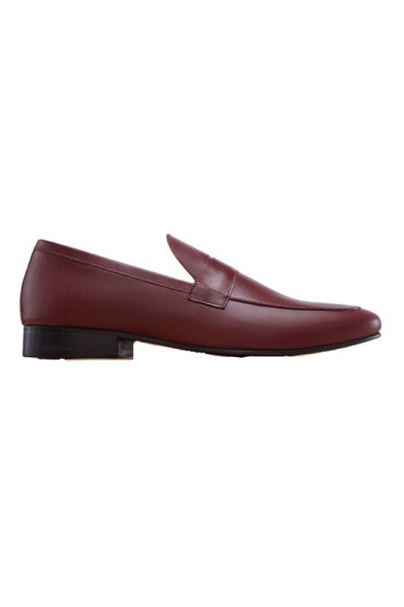 Baron & Bay Maroon Plain Burgundy Napa Leather Tapered Front Shoes Online at Aza Fashions Baron & Bay_Maroon Plain Burgundy Napa Leather Tapered Front Shoes _Online_at_Aza_Fashions