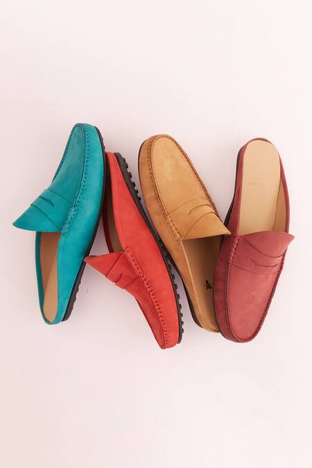 Baron & Bay_Maroon Plain Arno Nubuck Backless Loafers  _Online_at_Aza_Fashions