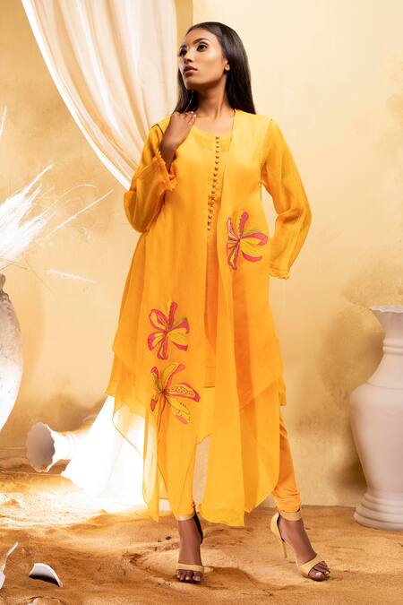 The White Tree Studio Yellow Overlay- Cotton Silk Applique Floral Kurta Round And Set Online at Aza Fashions The White Tree Studio_Yellow Overlay- Cotton Silk Applique Floral Kurta Round And Set _Online_at_Aza_Fashions