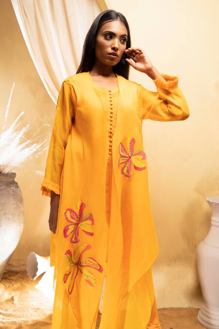 Buy The White Tree Studio Yellow Overlay- Cotton Silk Applique Floral Kurta Round And Set Online at Aza Fashions Buy_The White Tree Studio_Yellow Overlay- Cotton Silk Applique Floral Kurta Round And Set _Online_at_Aza_Fashions