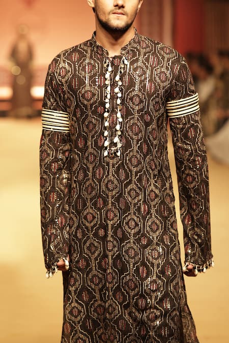 Nitya Bajaj Black Rayon Cotton Hand Block Printed Sequin Embroidered Kurta Set Online at Aza Fashions Nitya Bajaj_Black Rayon Cotton Hand Block Printed Sequin Embroidered Kurta Set _Online_at_Aza_Fashions