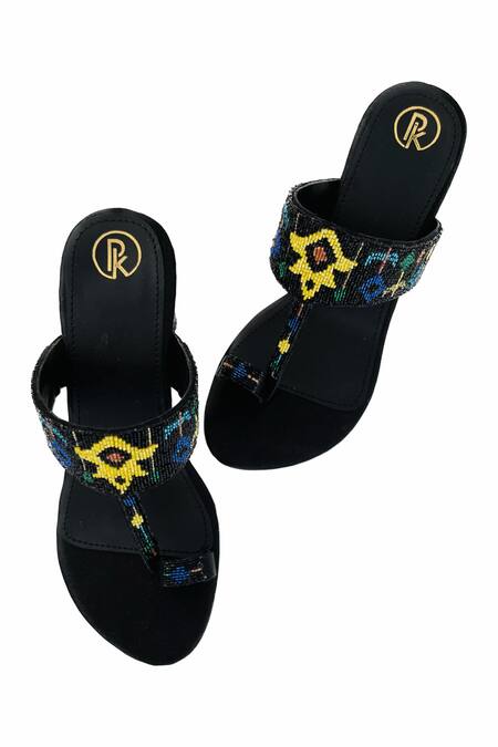 Buy_Preet Kaur_Black Embroidery Baag Kolhapuri Heels 