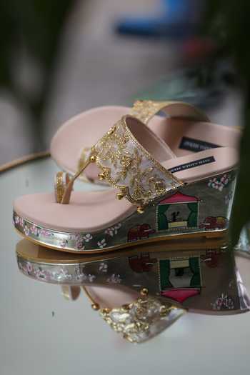 Shradha Hedau Footwear Couture_Gold Embroidery, Zari Anika Strap Embellished Platform Wedges _Online_at_Aza_Fashions
