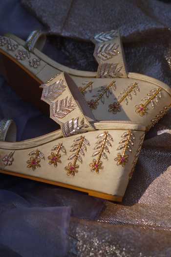 Buy Shradha Hedau Footwear Couture Gold Embroidery Sitara Leaf Wedges Online at Aza Fashions Buy_Shradha Hedau Footwear Couture_Gold Embroidery Sitara Leaf Wedges _Online_at_Aza_Fashions