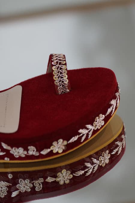 Shop_Shradha Hedau Footwear Couture_Maroon Embroidery Ezra Zardozi Work Wedges 