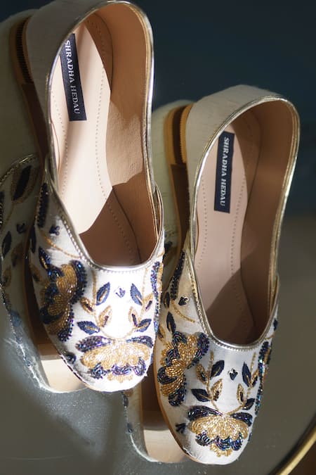 Shradha Hedau Footwear Couture Blake Embroidered Juttis 