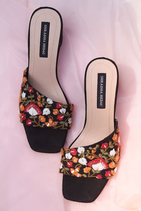 Shradha Hedau Footwear Couture Black Thread Cecilia Embroidered Block Heels Online at Aza Fashions Shradha Hedau Footwear Couture_Black Thread Cecilia Embroidered Block Heels _Online_at_Aza_Fashions