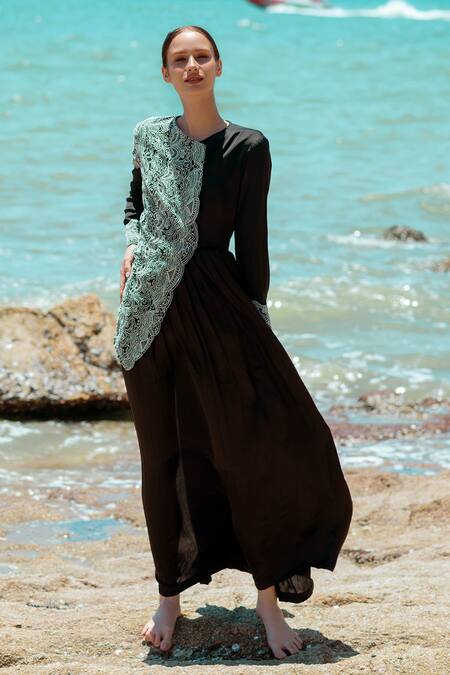 Buy Pds By Sneha Black Silk Embroidered Bead Round Midi Dress Online at Aza Fashions Buy_Pds By Sneha_Black Silk Embroidered Bead Round Midi Dress _Online_at_Aza_Fashions