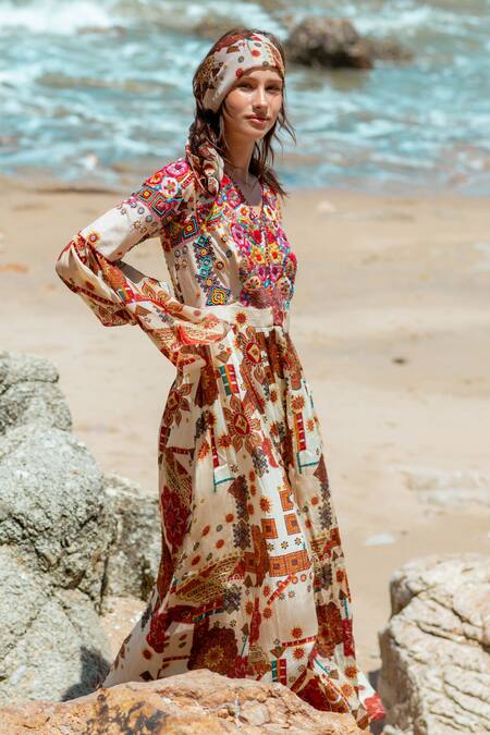 Pds By Sneha_Ivory Crepe Embroidered Resham V Neck Printed Jumpsuit  _Online_at_Aza_Fashions