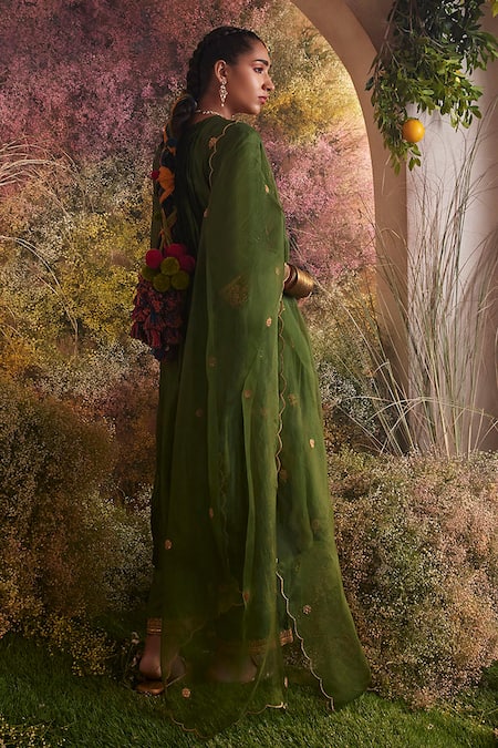 Shop Charu Makkar Green Organza, Organza, Embroidery V-neck A-line Kurta Pant Set at Aza Fashions Shop_Charu Makkar_Green Organza, Organza, Embroidery V-neck A-line Kurta Pant Set _at_Aza_Fashions