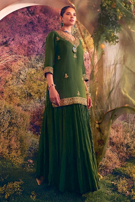 Buy Charu Makkar Green Linen, Chanderi, Organza Embroidery Asymmetric Short Kurta Lehenga Set Online at Aza Fashions Buy_Charu Makkar_Green Linen, Chanderi, Organza Embroidery Asymmetric Short Kurta Lehenga Set _Online_at_Aza_Fashions