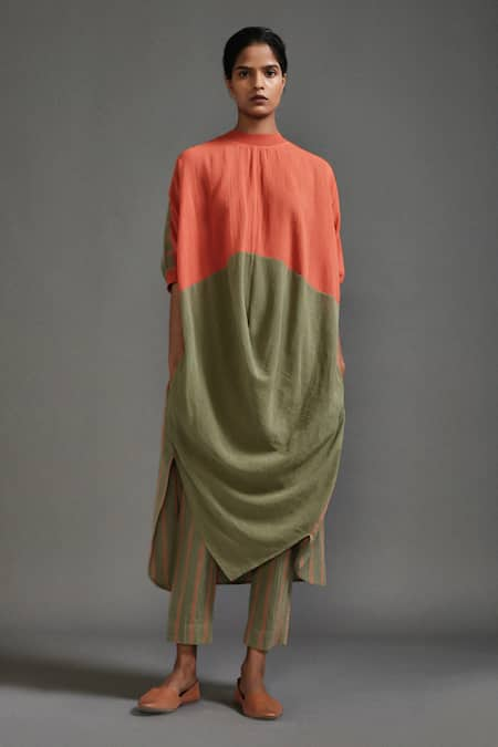 MATI Color Blocked Cowl Tunic 