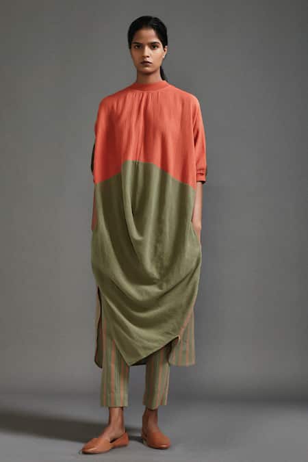 Mati Color Blocked Tunic & Pant Set 