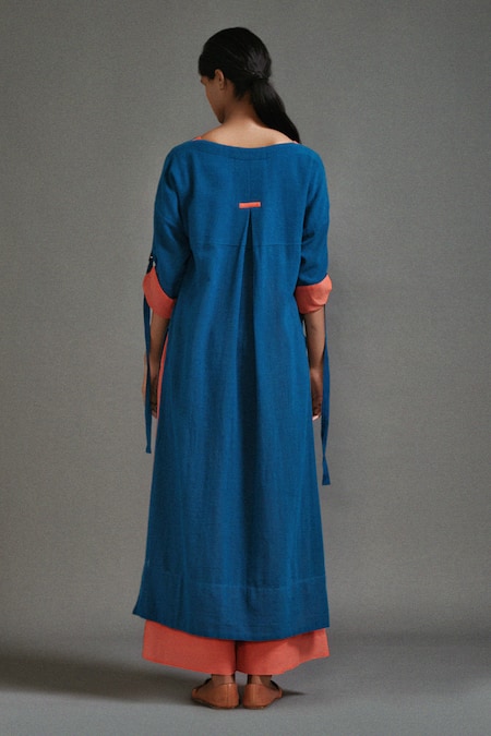 Shop MATI_1 Blue Cotton Boat Neck Safari Pocket Asymmetric Tunic With Flared Pant at Aza Fashions Shop_MATI_1_Blue Cotton Boat Neck Safari Pocket Asymmetric Tunic With Flared Pant _at_Aza_Fashions