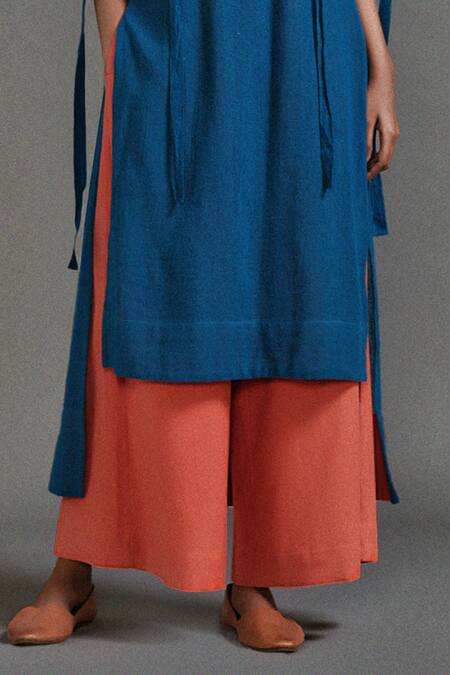 MATI_1 Blue Cotton Boat Neck Safari Pocket Asymmetric Tunic With Flared Pant Online at Aza Fashions MATI_1_Blue Cotton Boat Neck Safari Pocket Asymmetric Tunic With Flared Pant _Online_at_Aza_Fashions