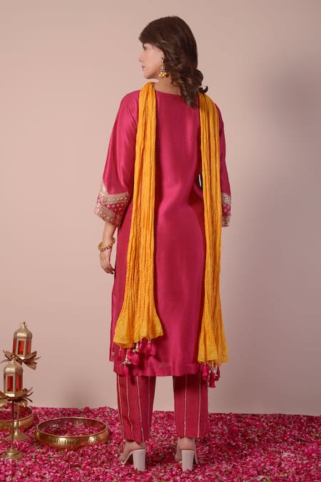 Shop_Surabhi Arya_Magenta Bamboo, Silk Sequins, Zari, Gota Patti, Tassels Round Work Kurta Set _at_Aza_Fashions