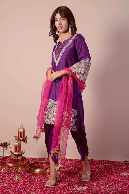 Buy_Surabhi Arya_Purple Bamboo, Organza, Silk Sequins, Embroidery, Zari Split Neckline Kurta Set _Online_at_Aza_Fashions