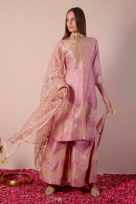 Buy_Surabhi Arya_Pink Bamboo, Organza Embroidery, Gota Patti Round Neck Ombre Kurta Set _Online_at_Aza_Fashions
