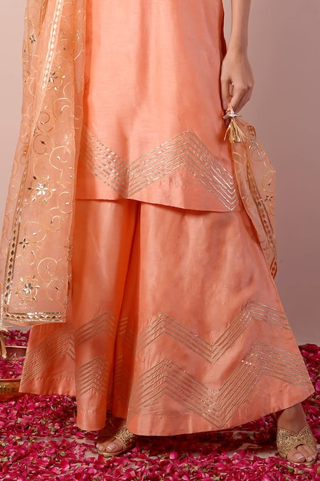 Buy_Surabhi Arya_Peach Bamboo, Organza Embroidery, Gota Patti Round Neck Kurta Sharara Set _Online_at_Aza_Fashions
