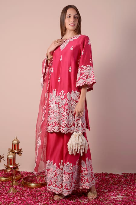 Surabhi Arya_Red Silk, Chanderi, Organza Diamonds, Embroidery Dori Work Kurta Gharara Set _Online_at_Aza_Fashions