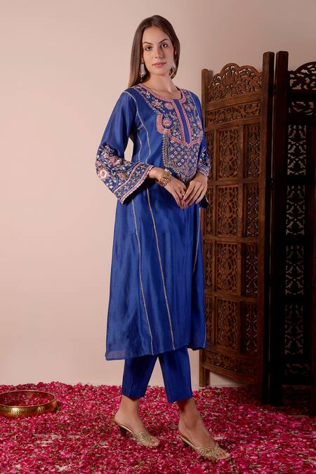 Shop_Surabhi Arya_Blue Silk, Chanderi Sequins, Zari Round Neck Embroidered Kurta And Pant Set _Online_at_Aza_Fashions
