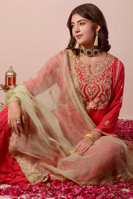 Shop_Surabhi Arya_Red Georgette, Organza Gota Patti, Sequins, Zari Split Embroidered Kurta Set _Online_at_Aza_Fashions
