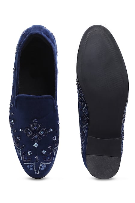 Asuka Navy Blue Velvet Embroidered Shoes 