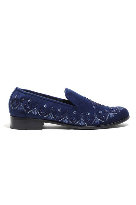Asuka Blue Embroidery Navy Velvet Shoes Online at Aza Fashions Asuka_Blue Embroidery Navy Velvet Shoes _Online_at_Aza_Fashions