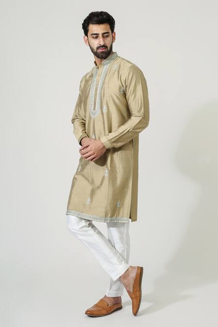 Buy_Chatenya Mittal_Gold Cotton, Silk Embroidery Aari Kurta Set _Online_at_Aza_Fashions