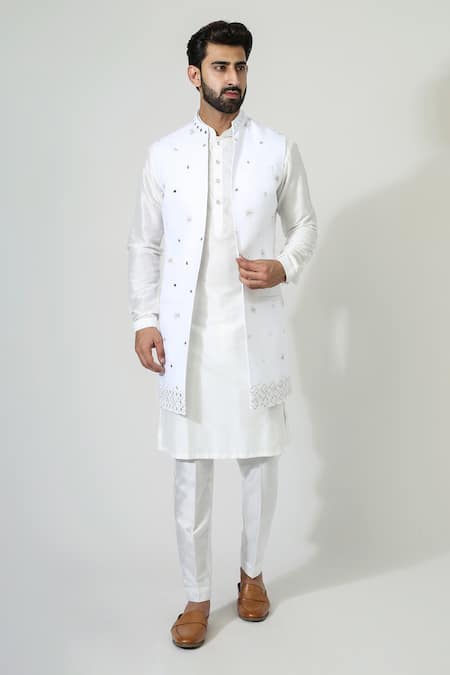 Chatenya Mittal Off White Linen Cotton Embroidery Mirror Work Bundi And Kurta Set 