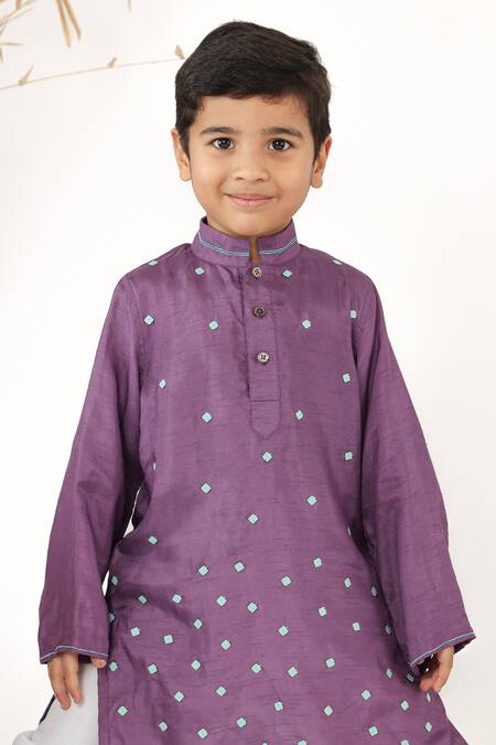 LA Dee DA Purple Silk Embroidery, Sequins Leather Kurta Set Online at Aza Fashions LA Dee DA_Purple Silk Embroidery, Sequins Leather Kurta Set _Online_at_Aza_Fashions