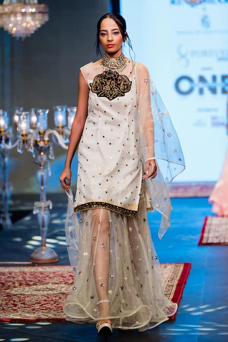 Buy Rina Dhaka Off White Net Mirrors, Sequins Paisley Mukaish Embroidered Kurta Lehenga Set Online at Aza Fashions Buy_Rina Dhaka_Off White Net Mirrors, Sequins Paisley Mukaish Embroidered Kurta Lehenga Set _Online_at_Aza_Fashions