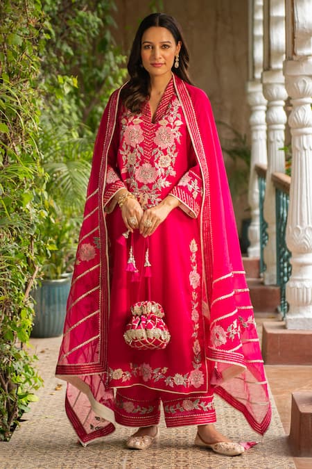 Ajiesh Oberoi Manya Floral Embroidered Kurta Palazzo Set 