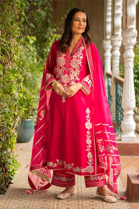 Ajiesh Oberoi Pink Silk, Organza, Cotton Embroidery, Cut Work Manya Floral Kurta Palazzo Set Online at Aza Fashions Ajiesh Oberoi_Pink Silk, Organza, Cotton Embroidery, Cut Work Manya Floral Kurta Palazzo Set _Online_at_Aza_Fashions
