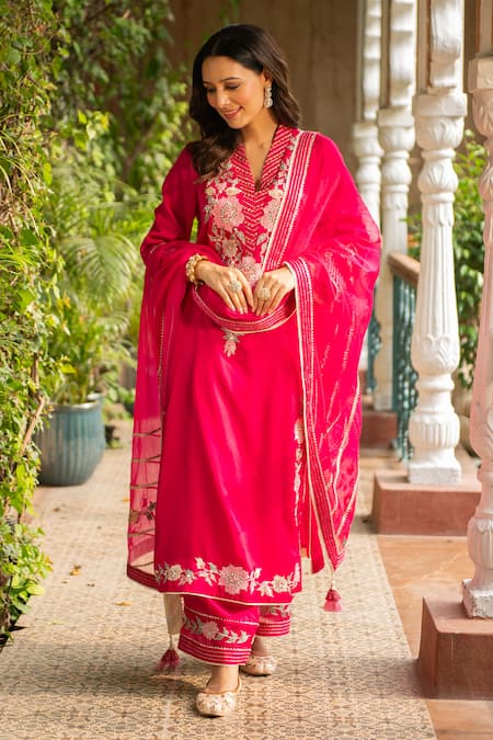 Buy Ajiesh Oberoi Pink Silk, Organza, Cotton Embroidery, Cut Work Manya Floral Kurta Palazzo Set Online at Aza Fashions Buy_Ajiesh Oberoi_Pink Silk, Organza, Cotton Embroidery, Cut Work Manya Floral Kurta Palazzo Set _Online_at_Aza_Fashions