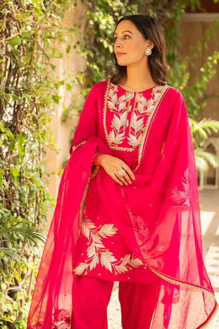 Shop Ajiesh Oberoi Pink Silk, Organza Embroidery Nazakat Foliage Threadwork Kurta Dhoti Pant Set Online at Aza Fashions Shop_Ajiesh Oberoi_Pink Silk, Organza Embroidery Nazakat Foliage Threadwork Kurta Dhoti Pant Set _Online_at_Aza_Fashions