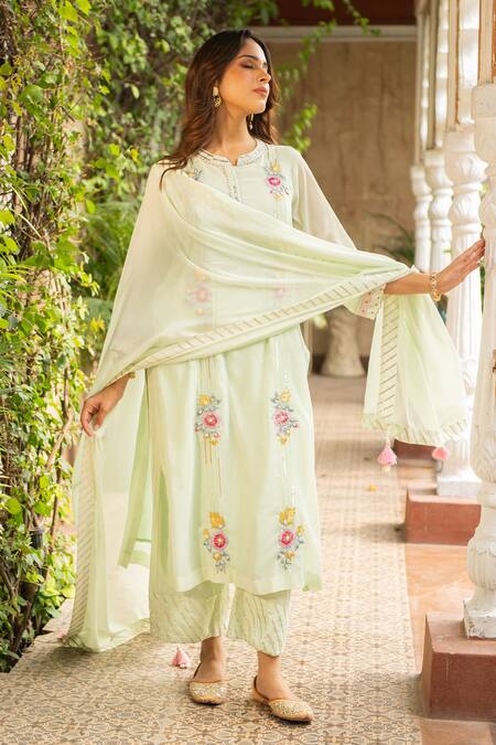 Ajiesh Oberoi Green Georgette, Rayon, Muslin Sequins, Puja Floral Sequinwork Kurta Palazzo Set Online at Aza Fashions Ajiesh Oberoi_Green Georgette, Rayon, Muslin Sequins, Puja Floral Sequinwork Kurta Palazzo Set _Online_at_Aza_Fashions