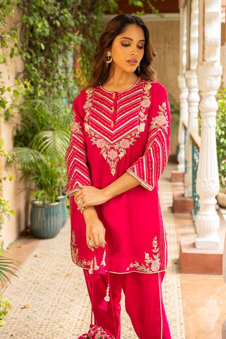 Buy_Ajiesh Oberoi_Pink Silk, Organza, Cotton Embroidery Roop Floral Jaal Kurta Dhoti Pant Set _Online_at_Aza_Fashions