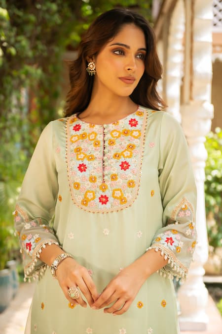 Shop Ajiesh Oberoi Green Silk, Organza, Muslin Sequins, Embroidery Gehna Floral Kurta Sharara Set Online at Aza Fashions Shop_Ajiesh Oberoi_Green Silk, Organza, Muslin Sequins, Embroidery Gehna Floral Kurta Sharara Set _Online_at_Aza_Fashions